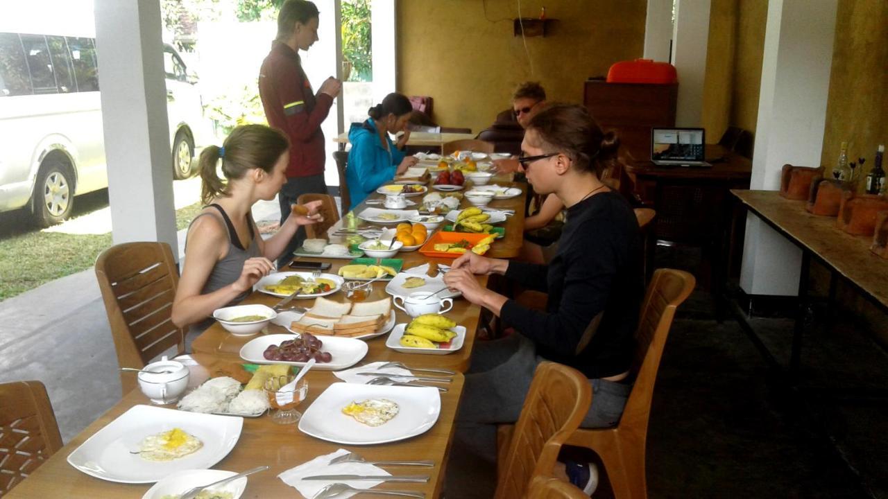 Share Safari Family Bungalow Udawalawe Εξωτερικό φωτογραφία