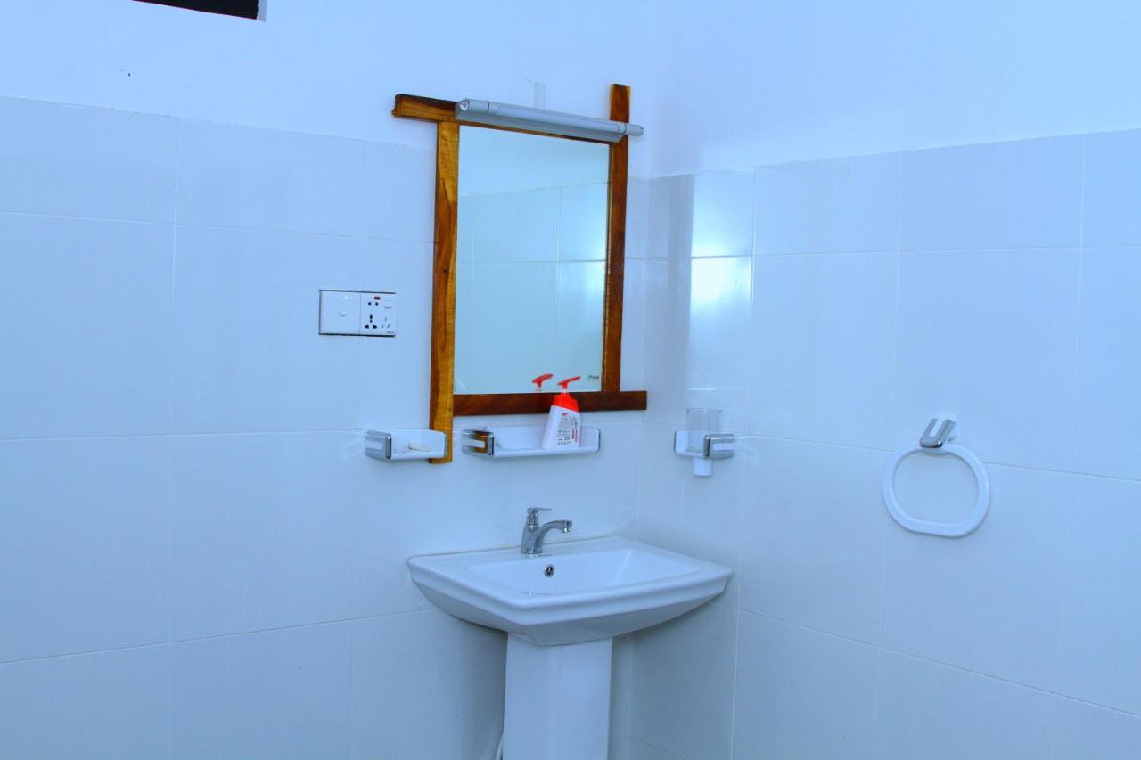 Share Safari Family Bungalow Udawalawe Εξωτερικό φωτογραφία